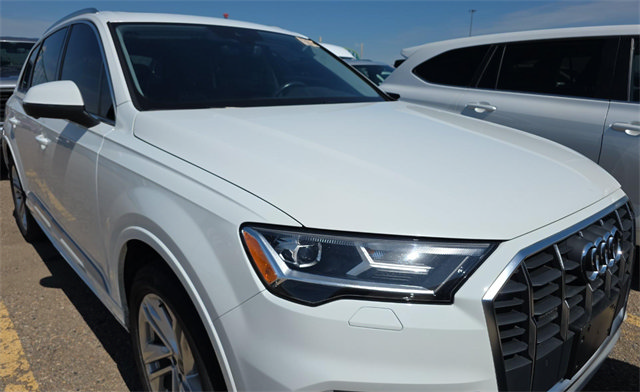 Used 2021 Audi Q7 3.0T Premium Plus AWD/4WD image 3
