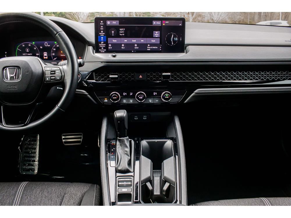 Used 2024 Honda Accord Sport image 14