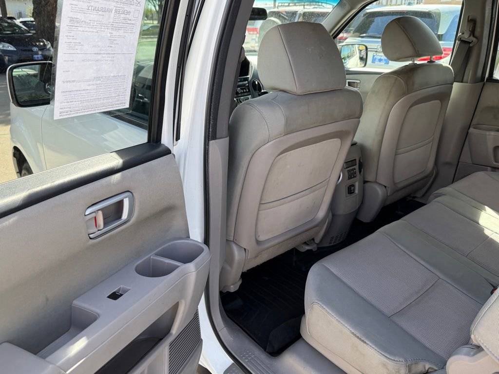 Used 2014 Honda Pilot EX image 12
