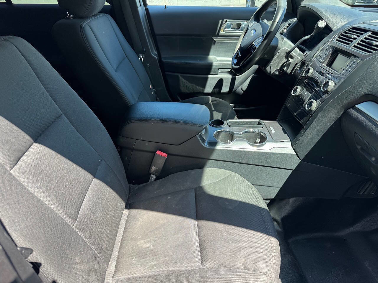 Used 2017 Ford Explorer 4WD Police Interceptor image 27
