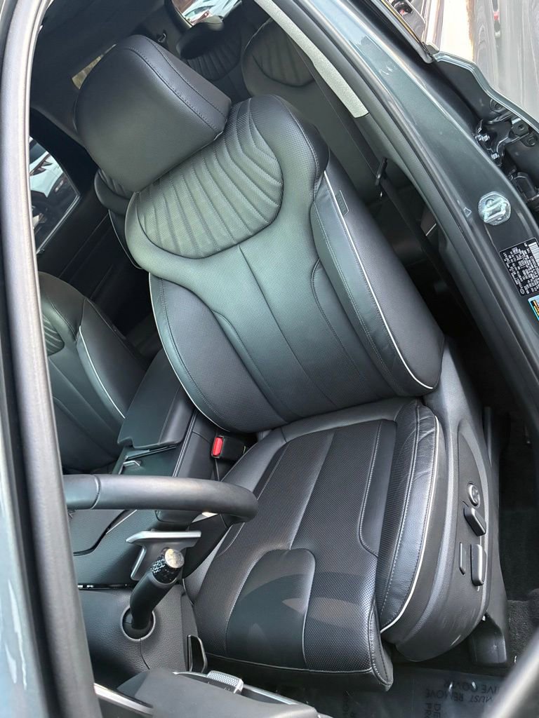 Used 2023 Hyundai Palisade Limited w/ Cargo Package image 22