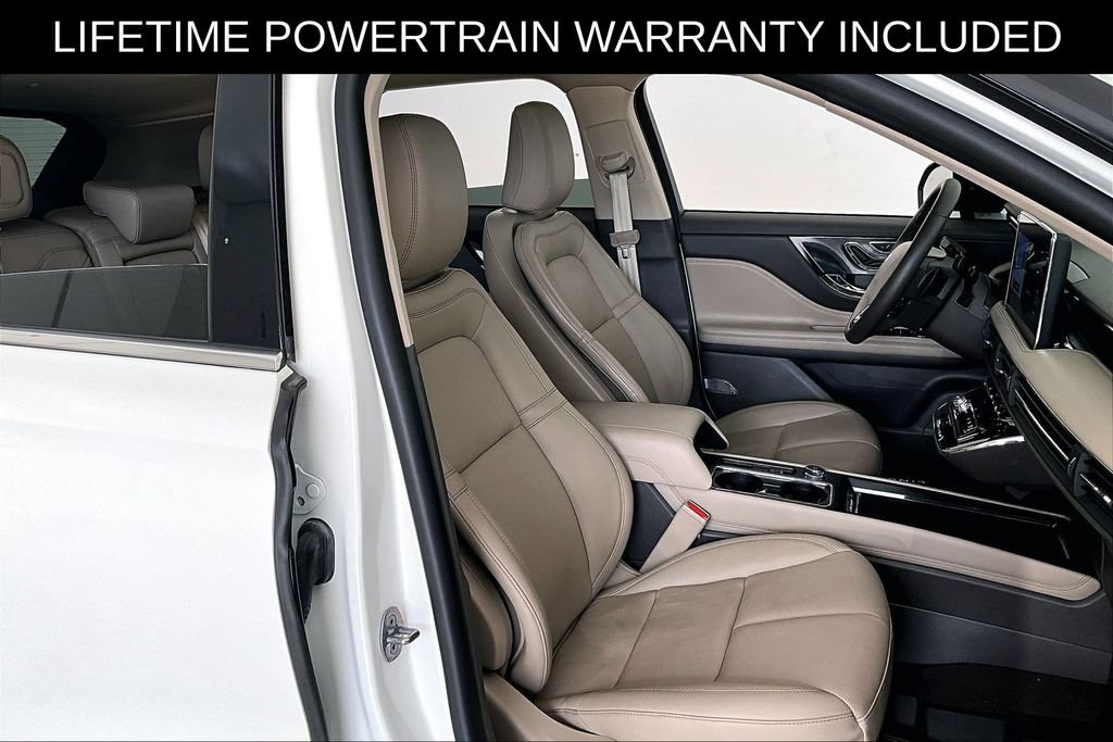 Used 2024 Lincoln Corsair Grand Touring w/ Equipment Group 301A AWD/4WD image 9