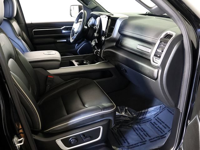 Used 2023 RAM 1500 Laramie AWD/4WD image 33