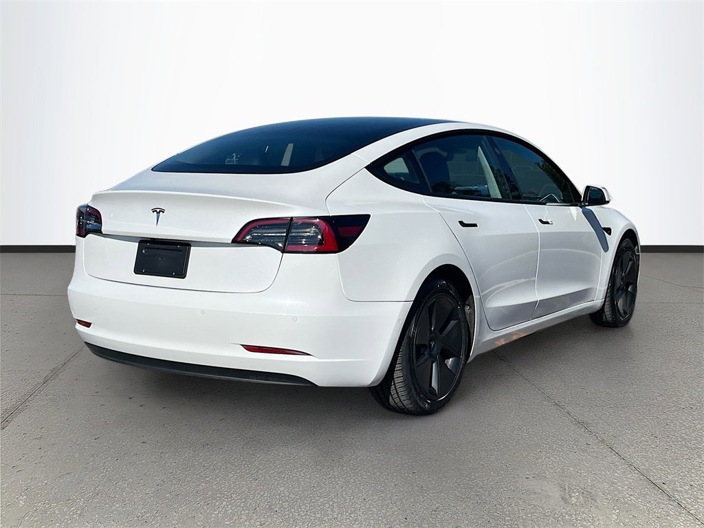 Used 2021 Tesla Model 3 Standard Range Plus image 7