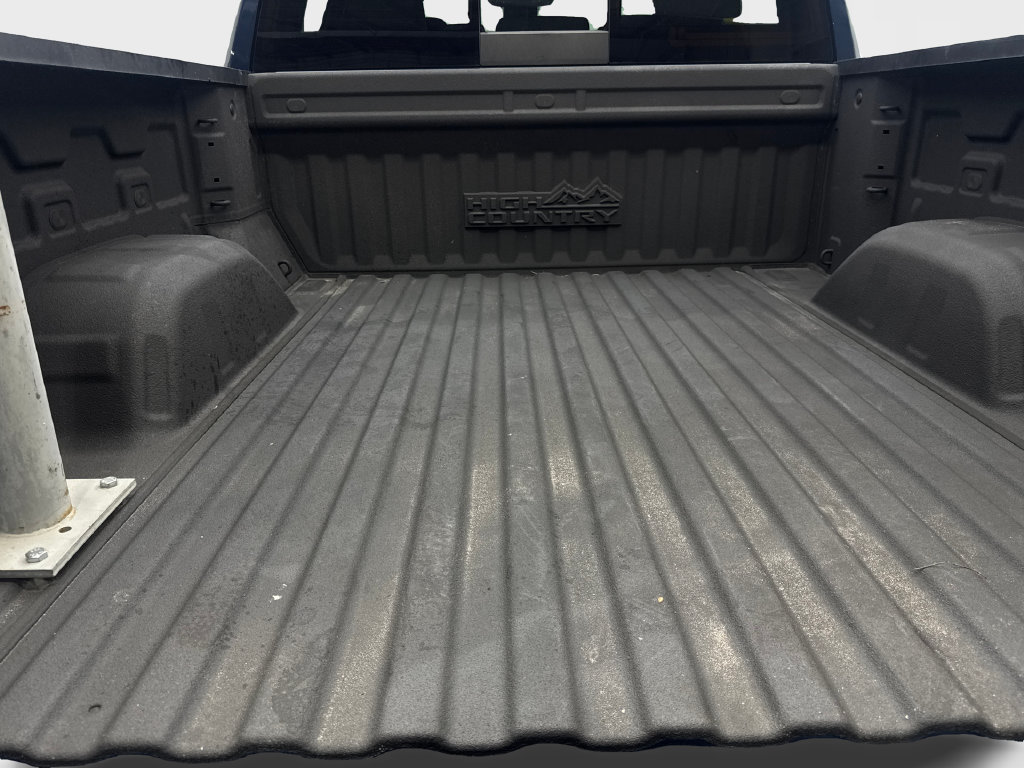 Used 2023 Chevrolet Silverado 1500 High Country w/ Technology Package AWD/4WD image 82