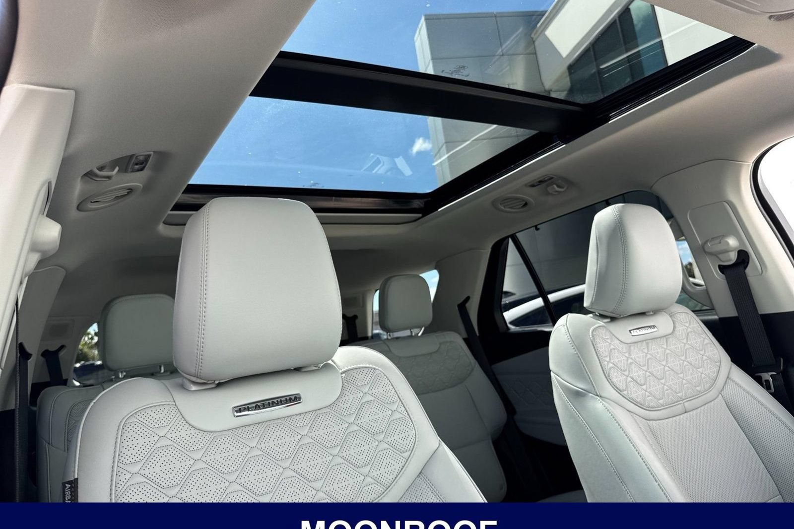 Used 2025 Ford Explorer Platinum w/ Ultimate Package RWD image 24
