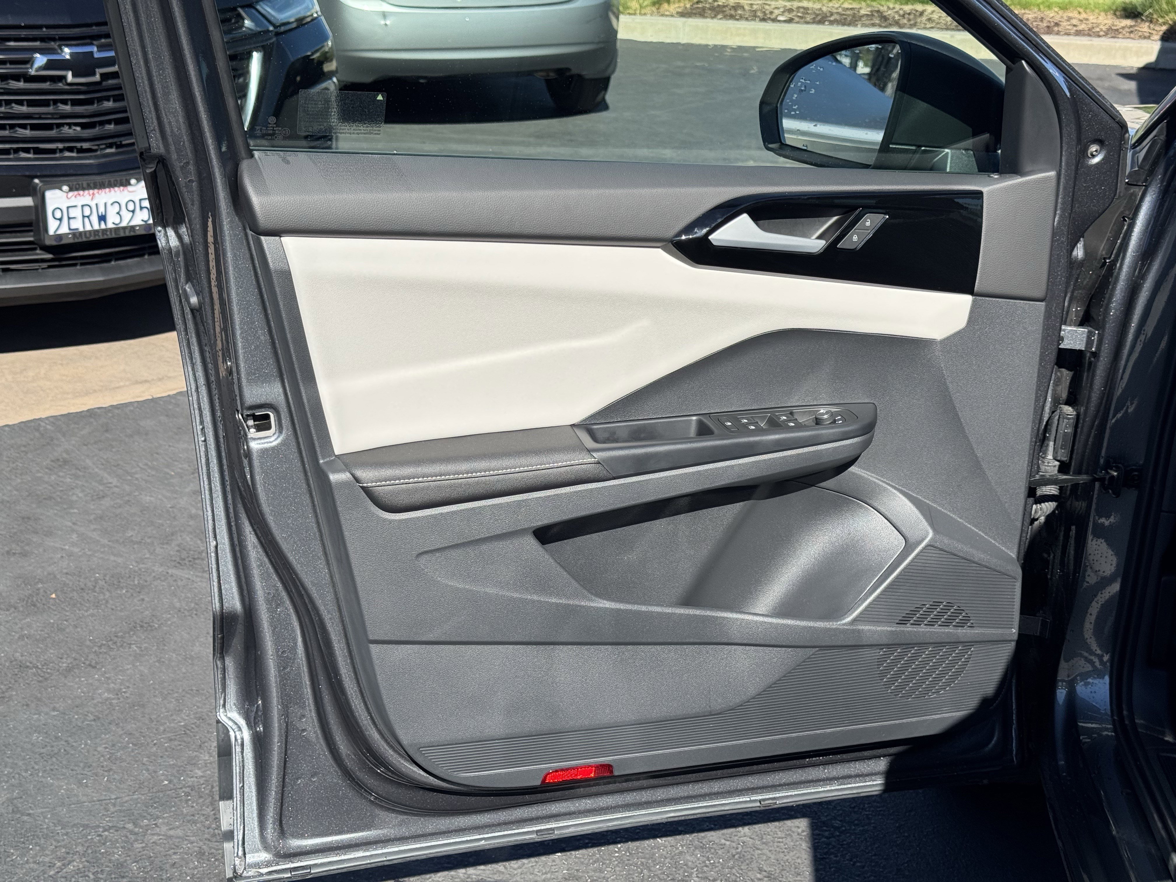 Used 2025 Volkswagen Taos S image 14