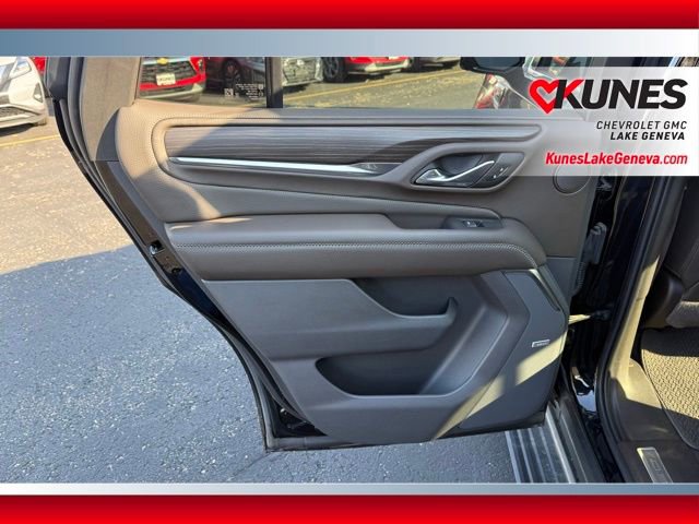 Used 2022 GMC Yukon Denali w/ Denali Premium Package image 17