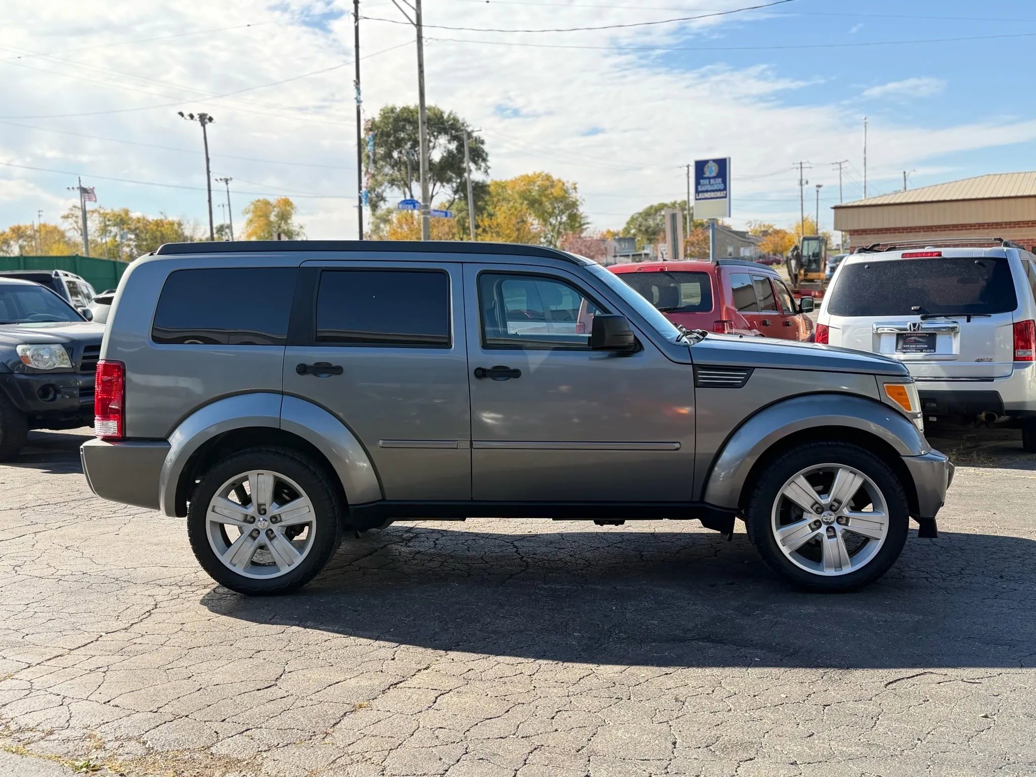 Used 2011 Dodge Nitro Heat w/ Popular Equipment Group image 18
