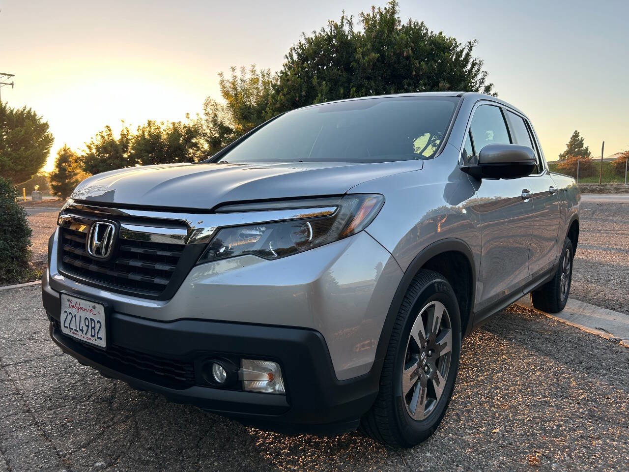Used 2017 Honda Ridgeline RTL-T image 1