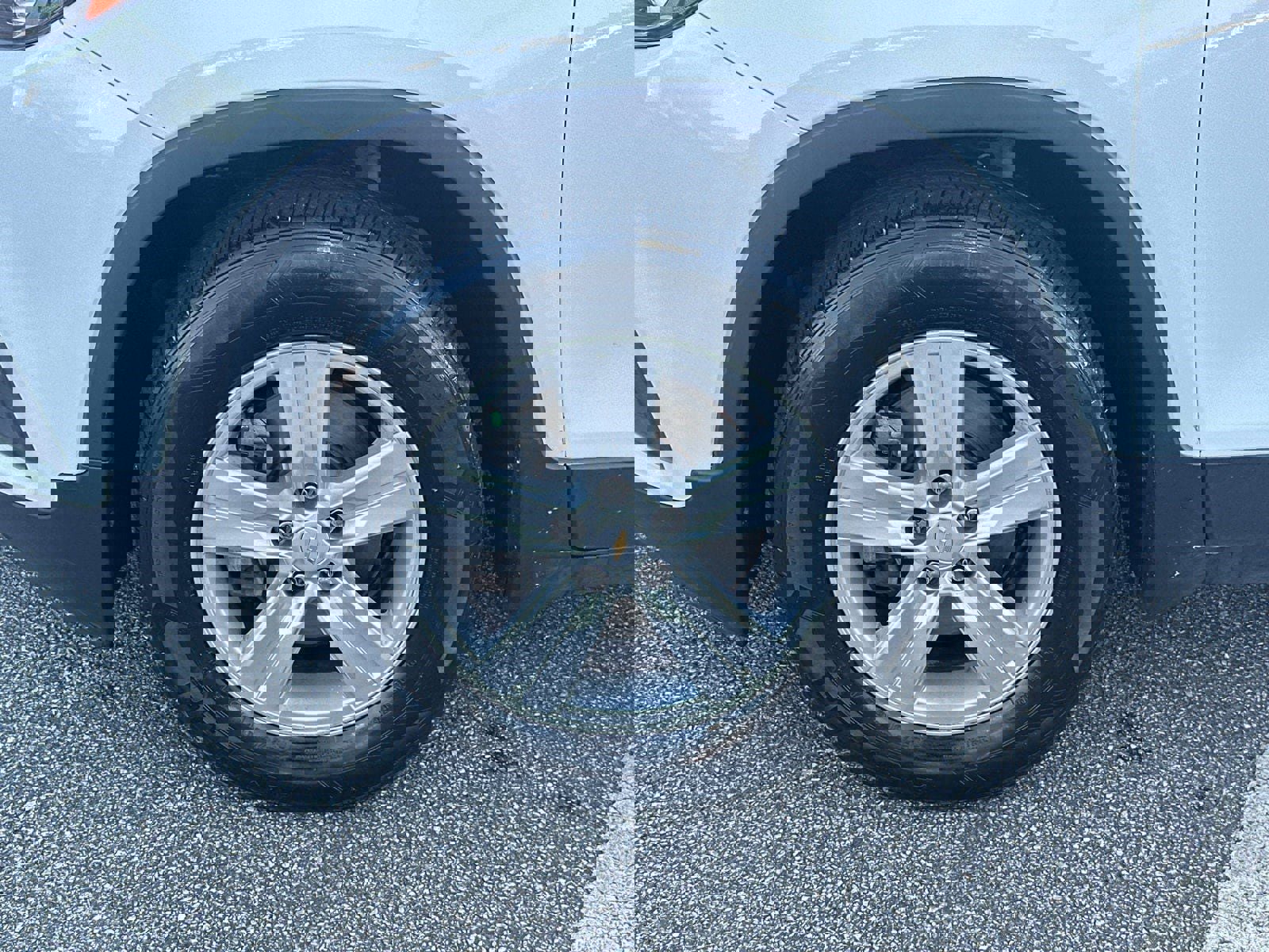 Used 2020 Chevrolet Trax LS w/ Tint and Cruise Package image 11