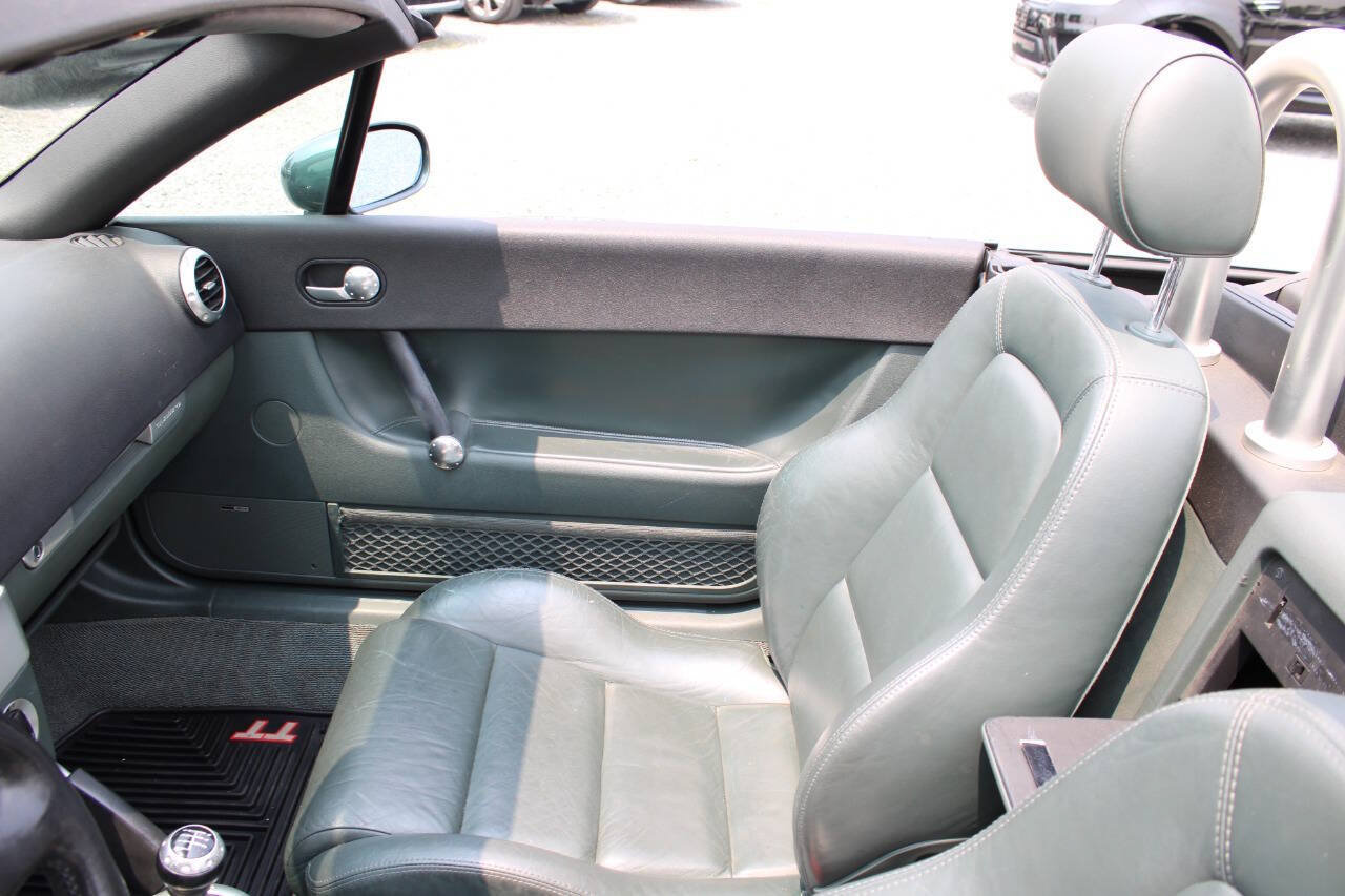 Used 2001 Audi TT 1.8T AWD/4WD image 23