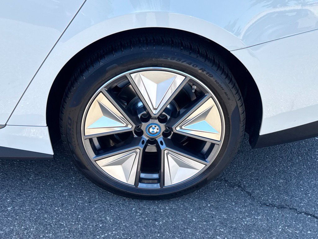 Certified 2023 BMW i4 eDrive35 RWD image 13