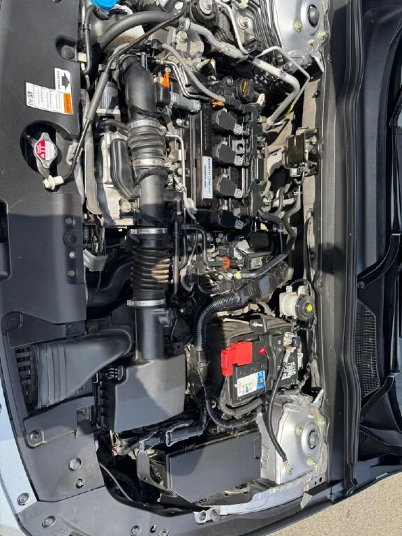Used 2018 Honda Accord LX image 19
