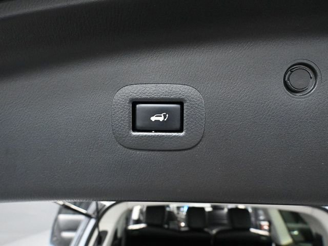 Used 2019 Nissan Armada SL w/ Premium Package image 42