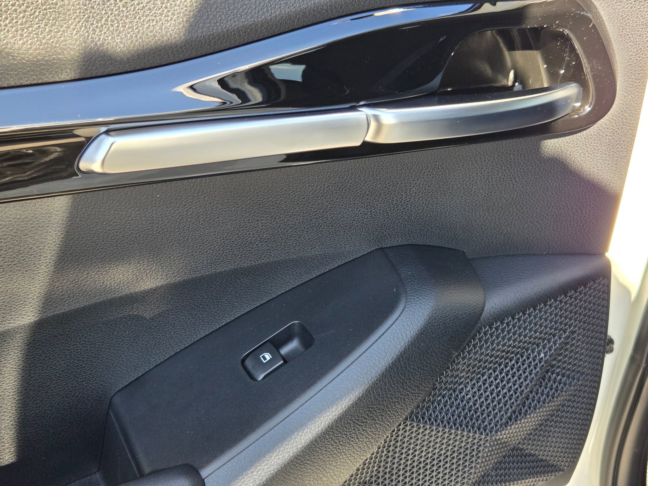 Used 2024 Kia Seltos X-Line image 35