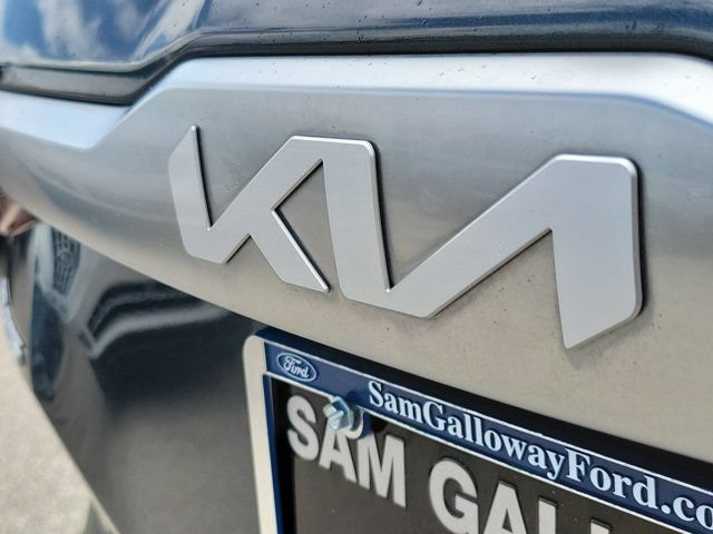 Used 2023 Kia Seltos EX AWD/4WD image 7