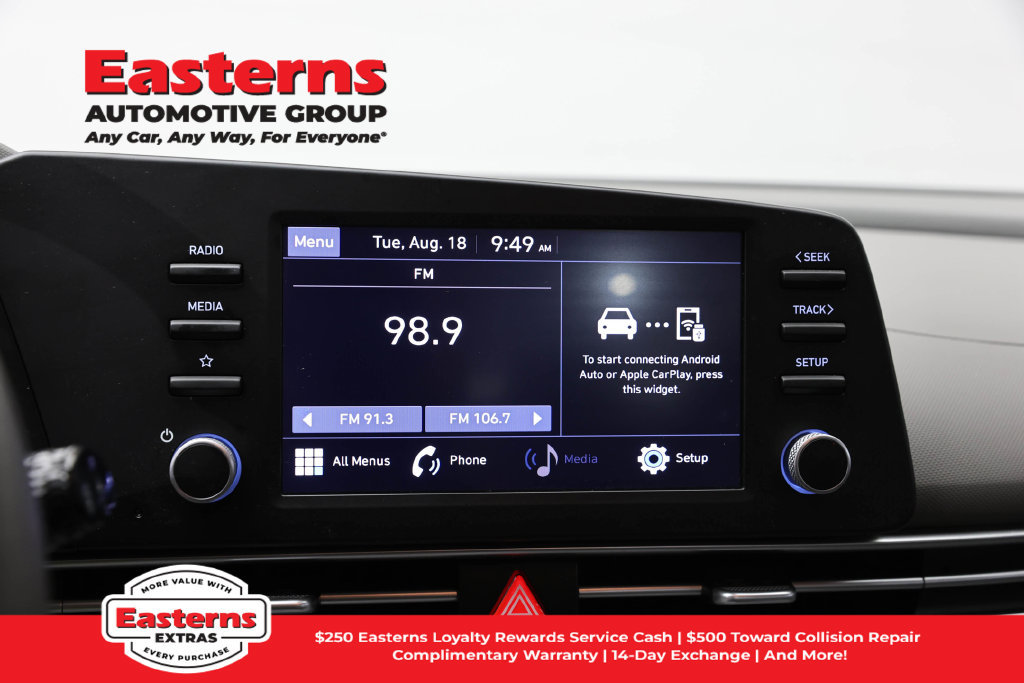 Used 2023 Hyundai Elantra SE w/ Cargo Package FWD image 20