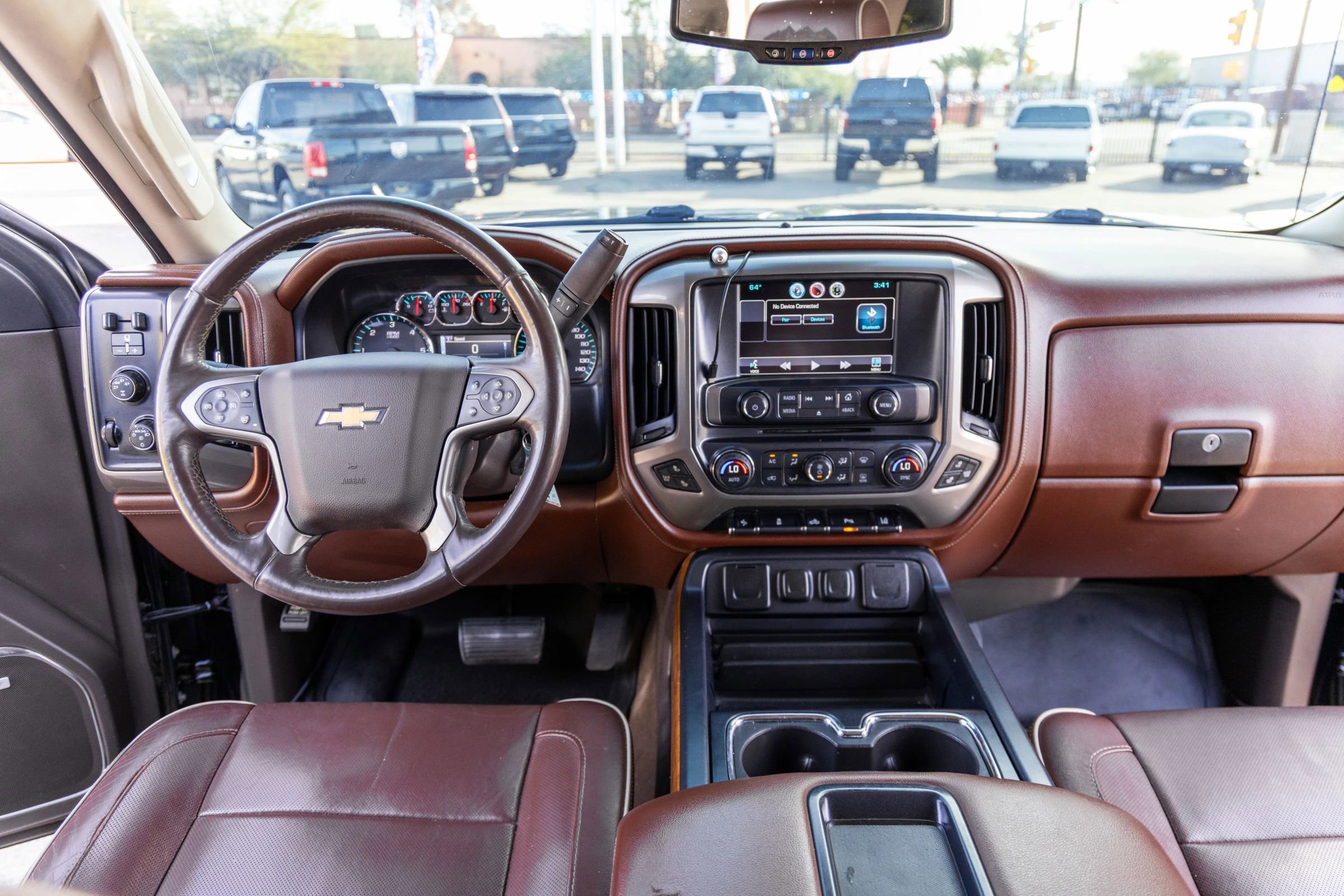 Used 2015 Chevrolet Silverado 1500 High Country image 21