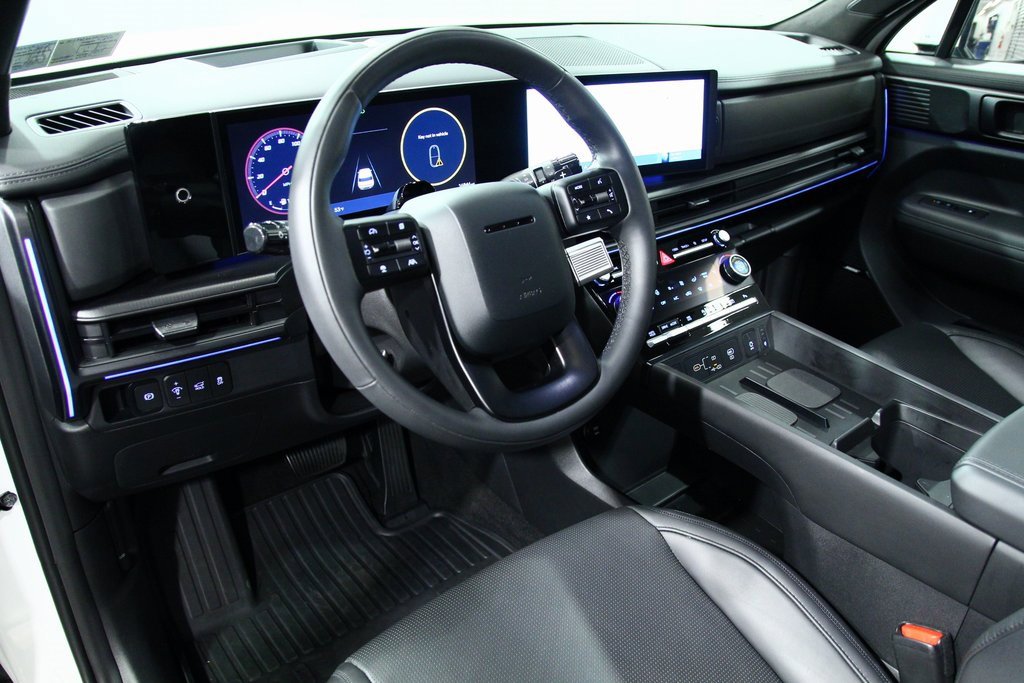 Used 2024 Hyundai Santa Fe Calligraphy image 5