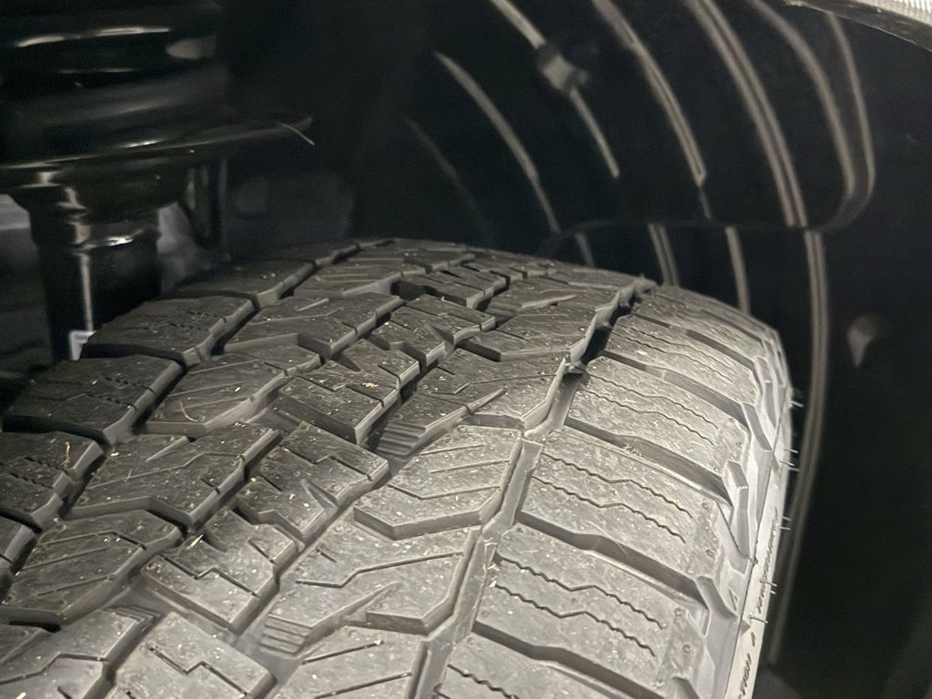 New 2025 Subaru Ascent Limited w/ Popular Package #1 image 22