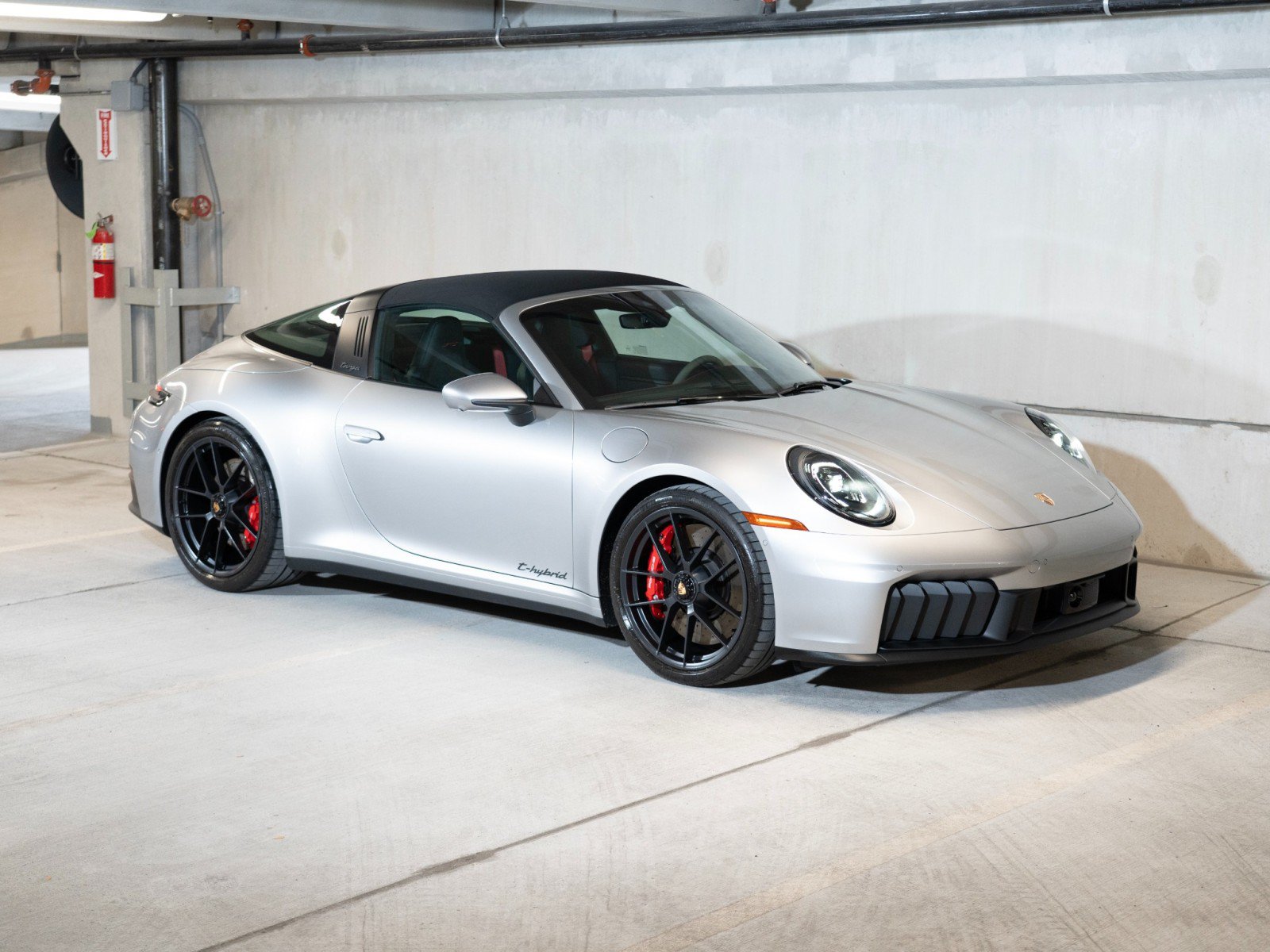 Certified 2026 Porsche 911 Targa 4 GTS AWD/4WD image 7