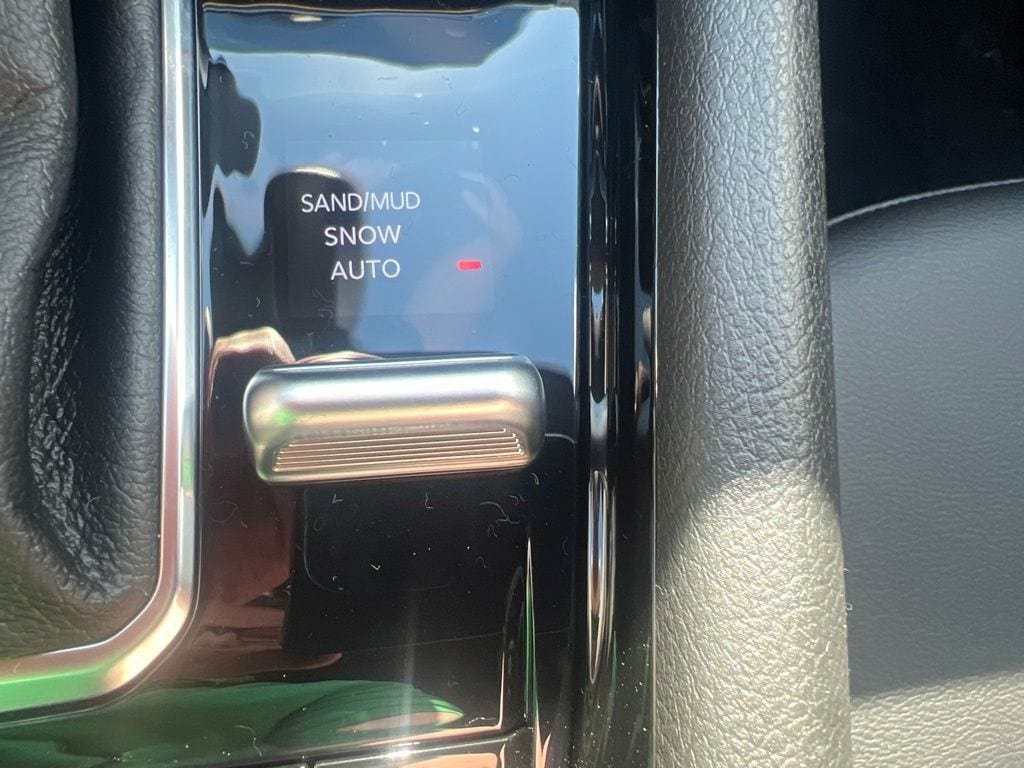 New 2026 Jeep Compass Limited AWD/4WD image 30