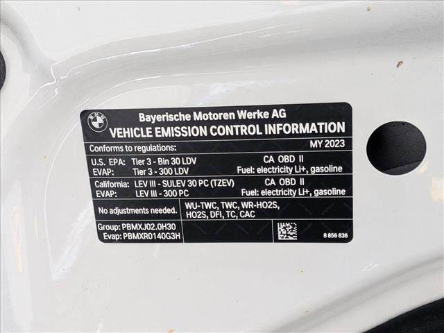 Used 2023 BMW 530e w/ Premium Package image 26