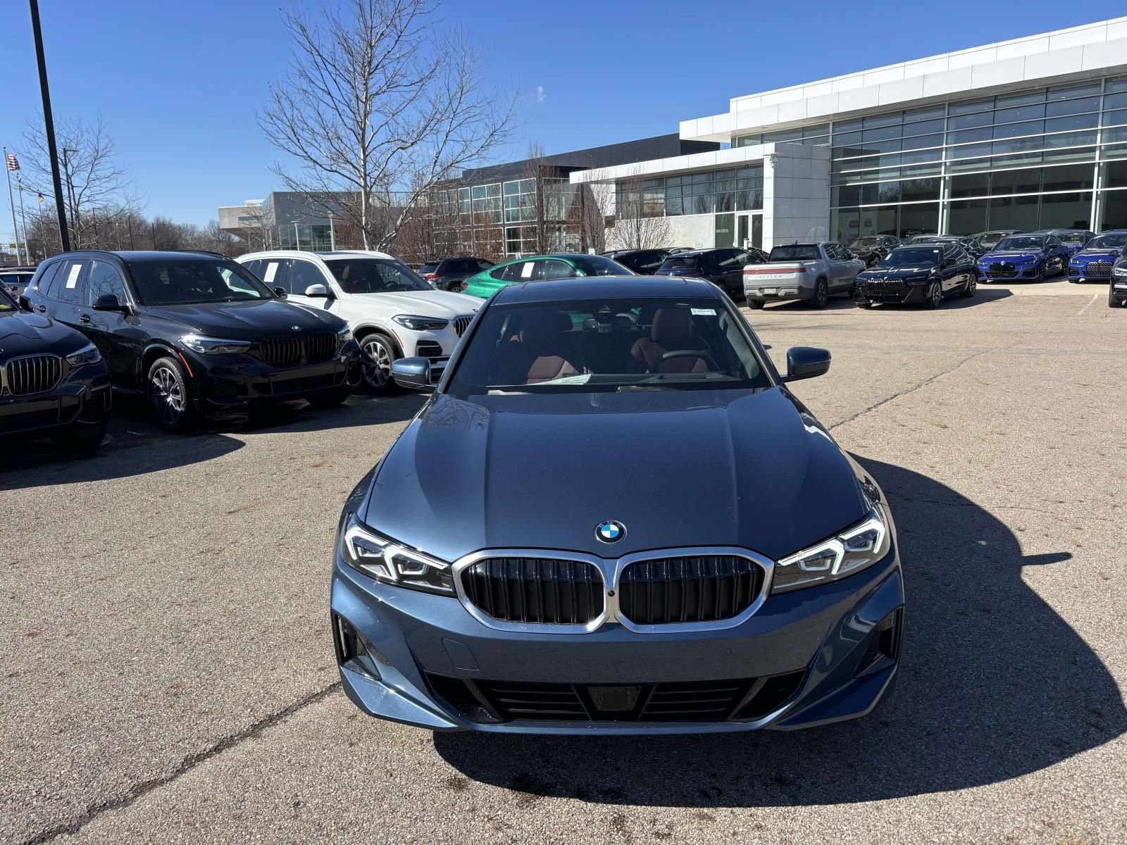 Used 2026 BMW 330i xDrive Sedan w/ Premium Package AWD/4WD image 2