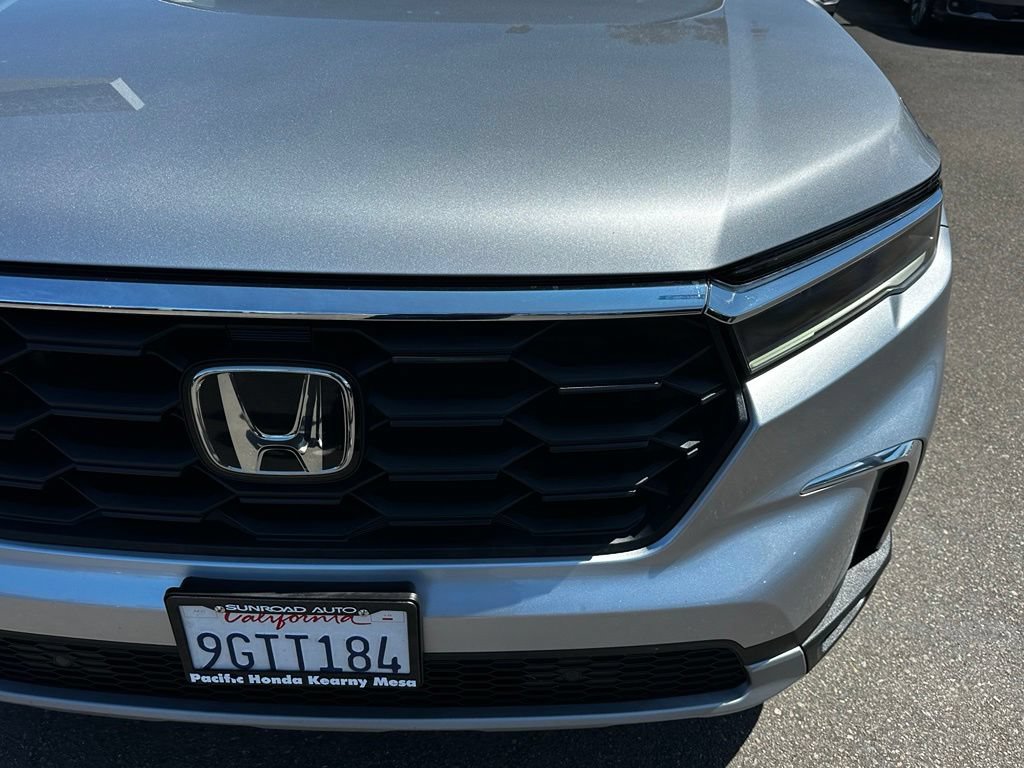 Used 2023 Honda Pilot EX-L image 5