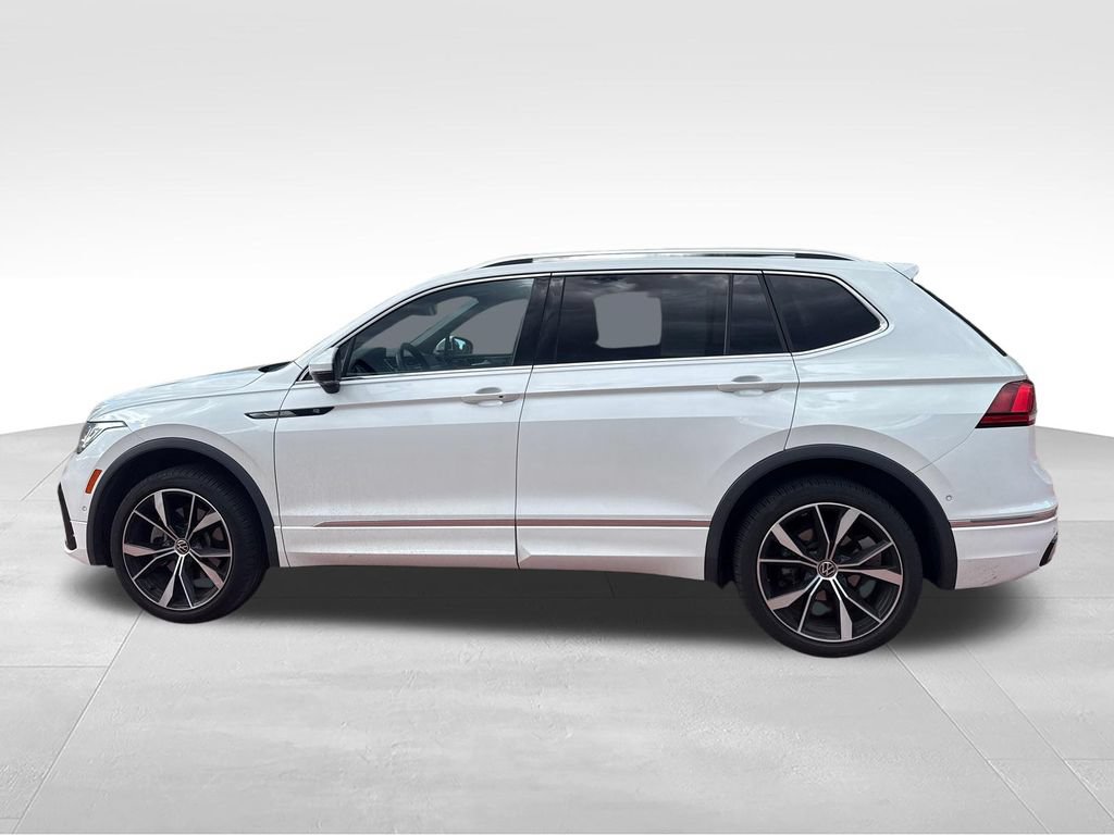 Used 2022 Volkswagen Tiguan SEL R-Line AWD/4WD image 5