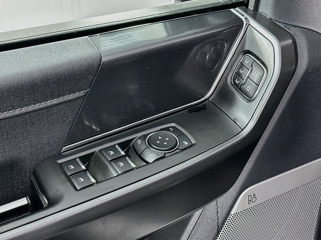 Used 2024 Ford F150 Lariat AWD/4WD image 23