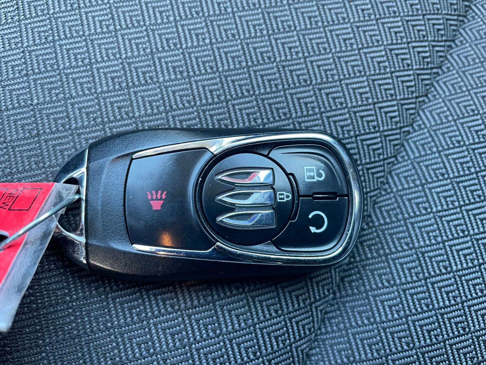 Used 2025 Buick Encore GX Preferred image 21