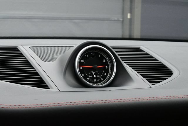 Certified 2021 Porsche Macan S AWD/4WD image 11