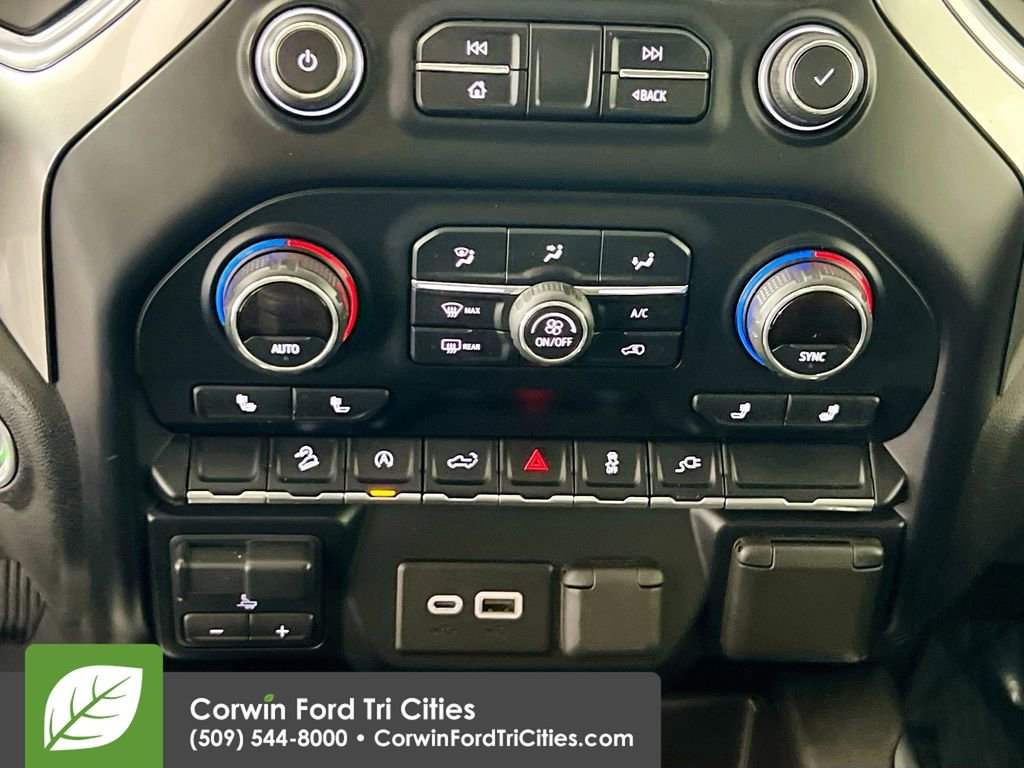 Used 2019 Chevrolet Silverado 1500 RST w/ True North Edition AWD/4WD image 9