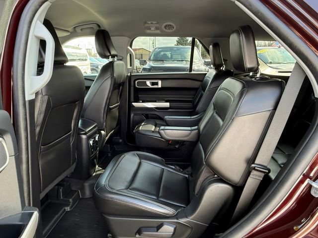 Certified 2023 Ford Explorer XLT w/ Equipment Group 202A image 9