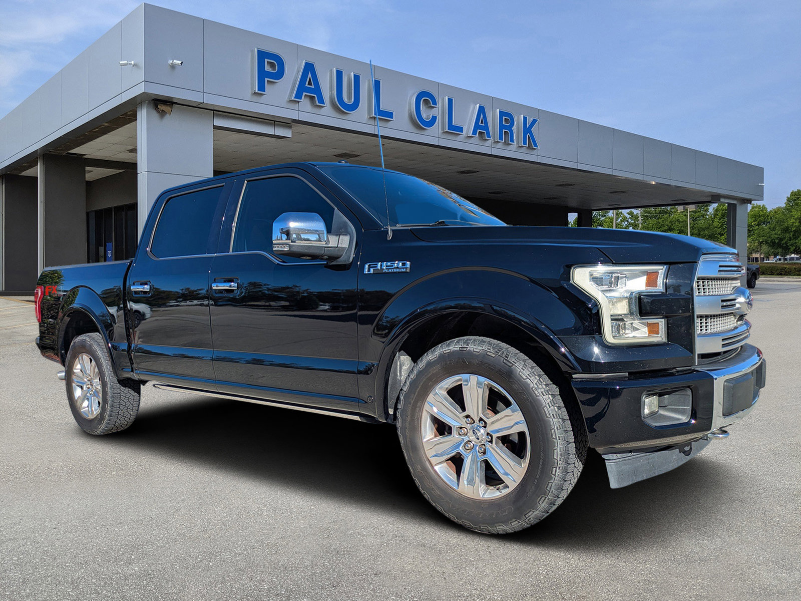 Used 2017 Ford F150 Platinum w/ Equipment Group 701A Luxury