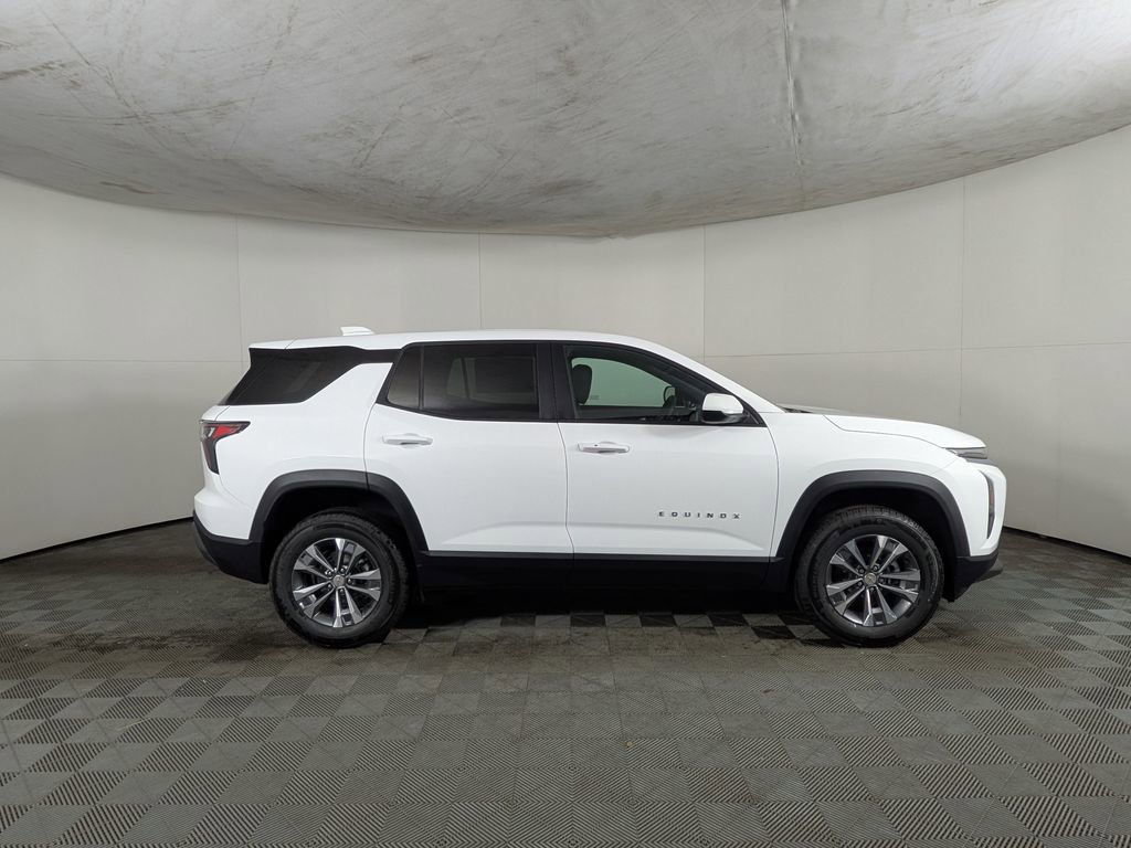 New 2026 Chevrolet Equinox LT image 6