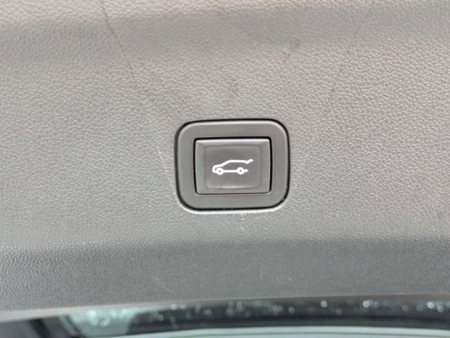 Used 2024 Cadillac Escalade V w/ LPO, ONYX Package image 38