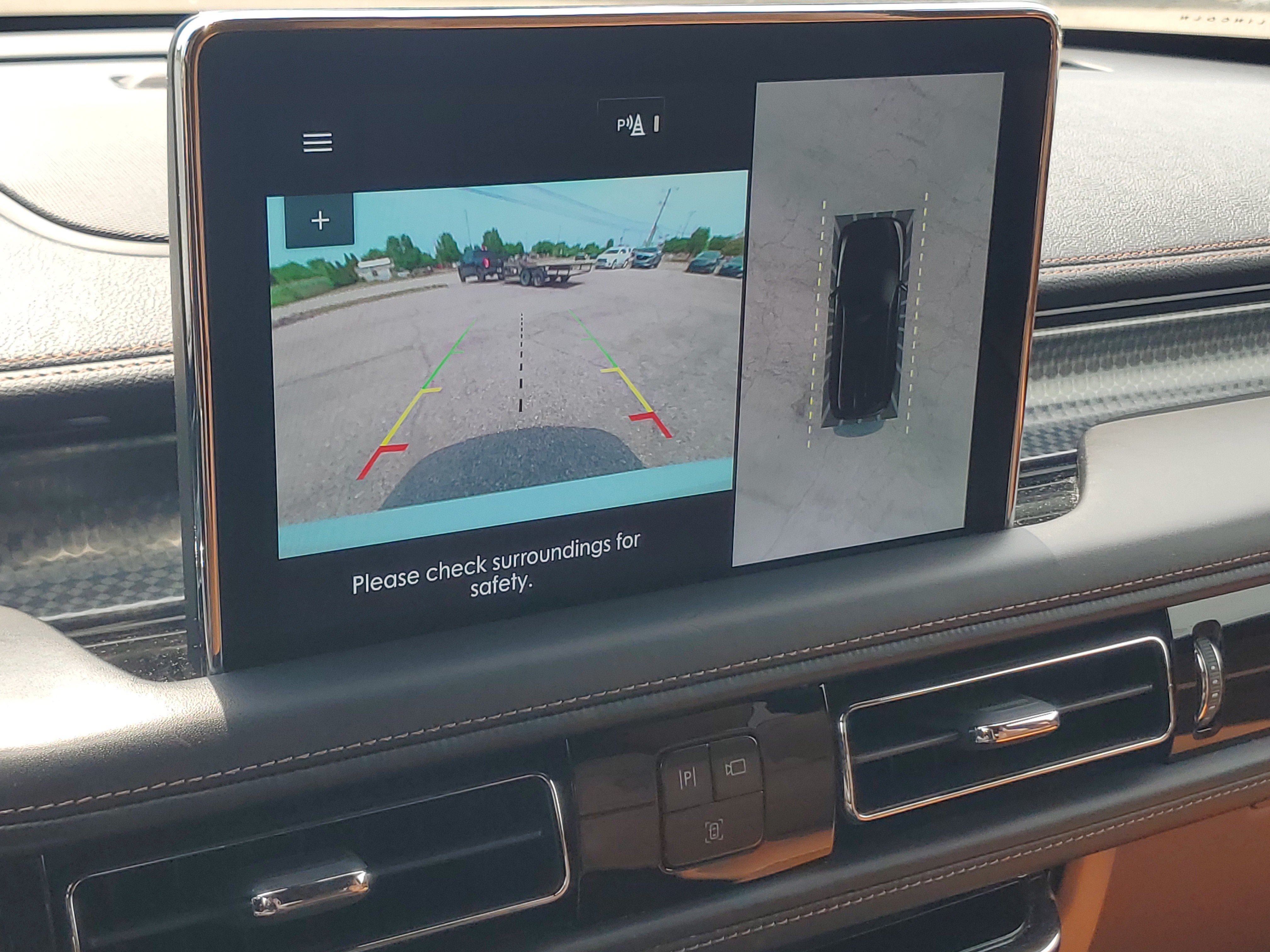 Certified 2022 Lincoln Aviator Black Label w/ Dynamic Handling Package AWD/4WD image 17