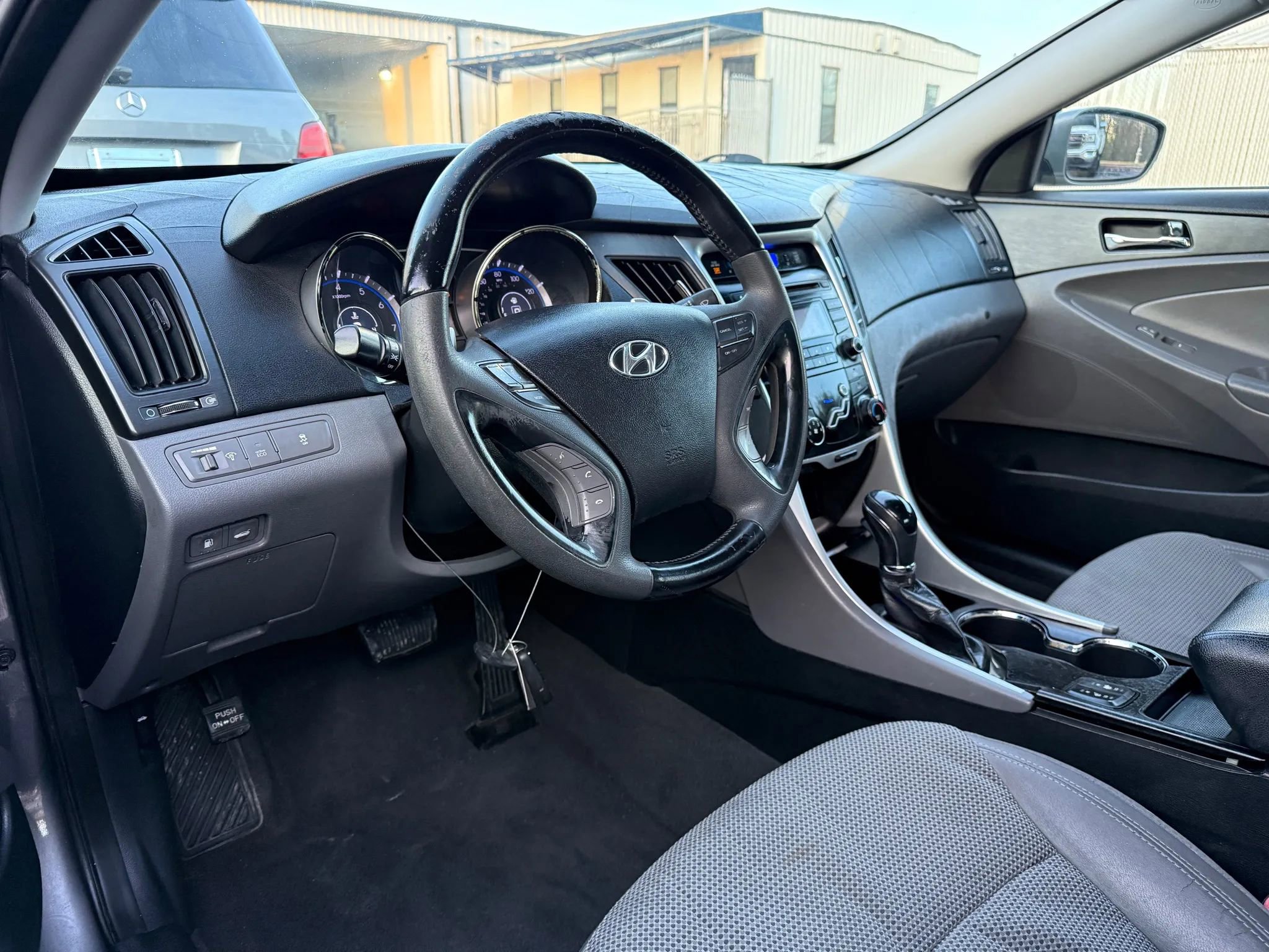 Used 2013 Hyundai Sonata SE image 17