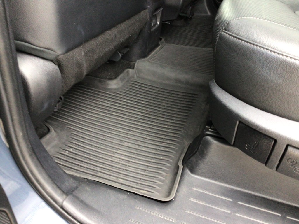 Used 2024 Toyota Grand Highlander AWD image 35