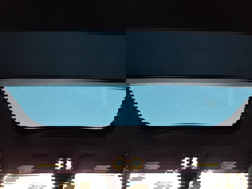 New 2026 Volvo XC60 T8 Plus w/ Protection Package Premier image 11