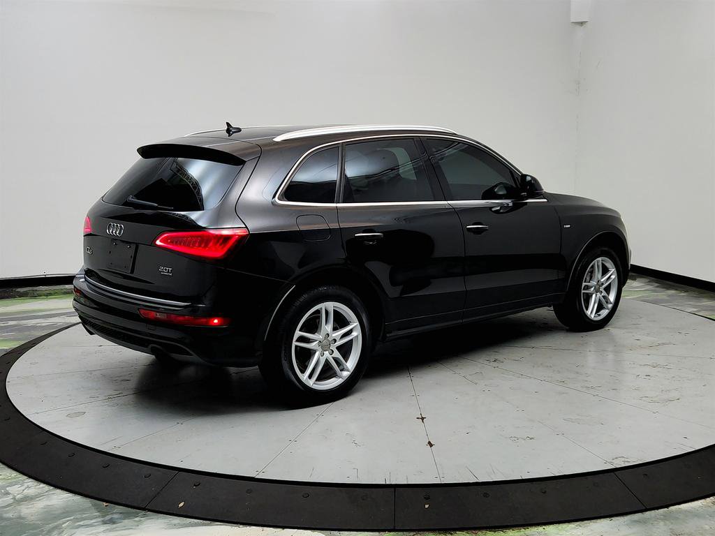 Used 2017 Audi Q5 2.0T Premium Plus w/ Technology Package image 5
