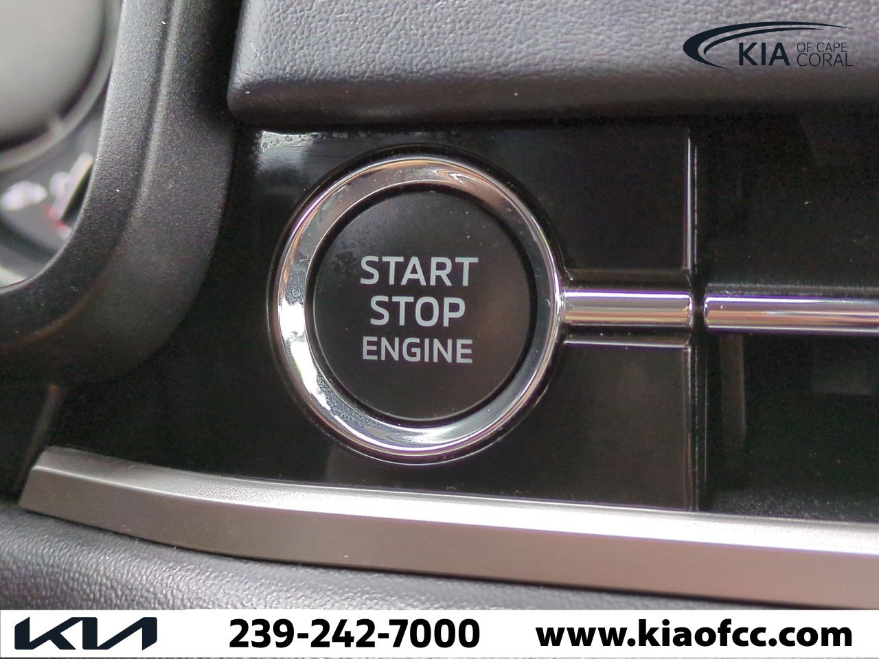 Used 2024 Mitsubishi Outlander ES image 27