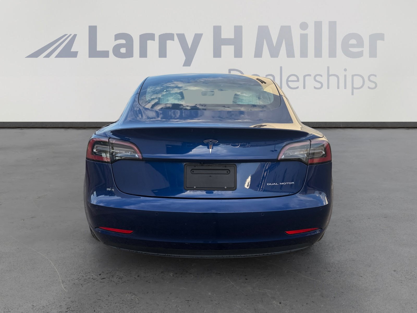 Used 2019 Tesla Model 3 Long Range AWD/4WD image 4