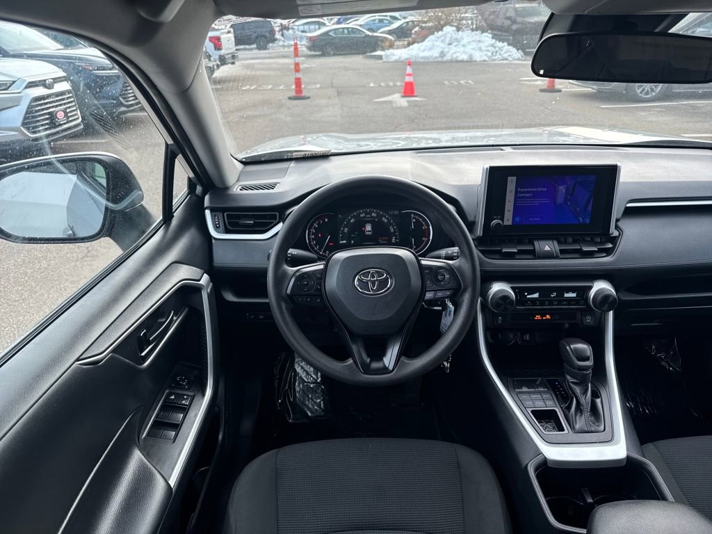 Used 2024 Toyota RAV4 LE image 12