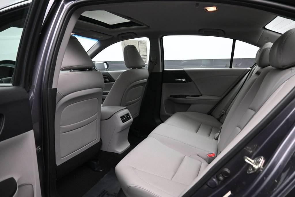 Used 2013 Honda Accord EX-L image 19