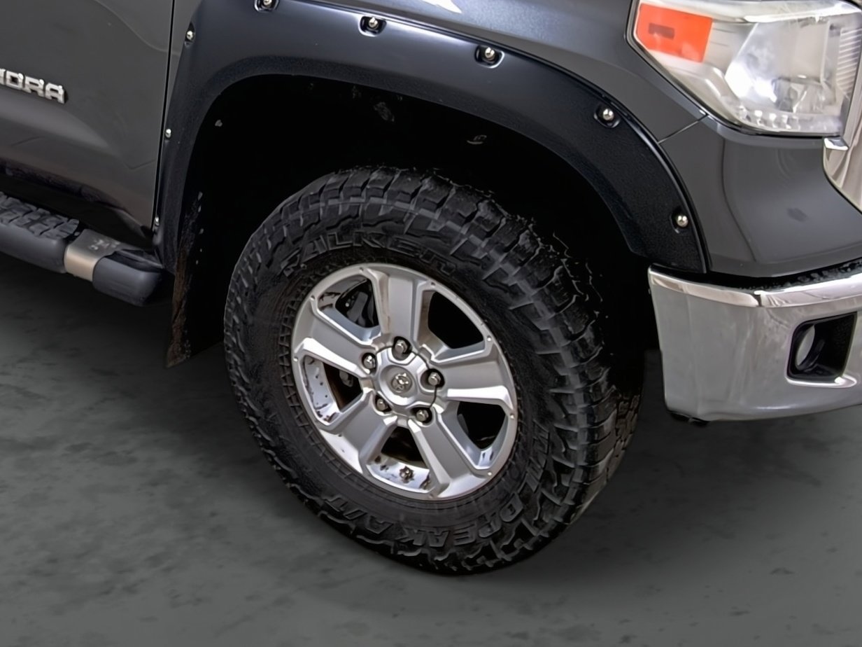 Used 2015 Toyota Tundra SR5 image 14