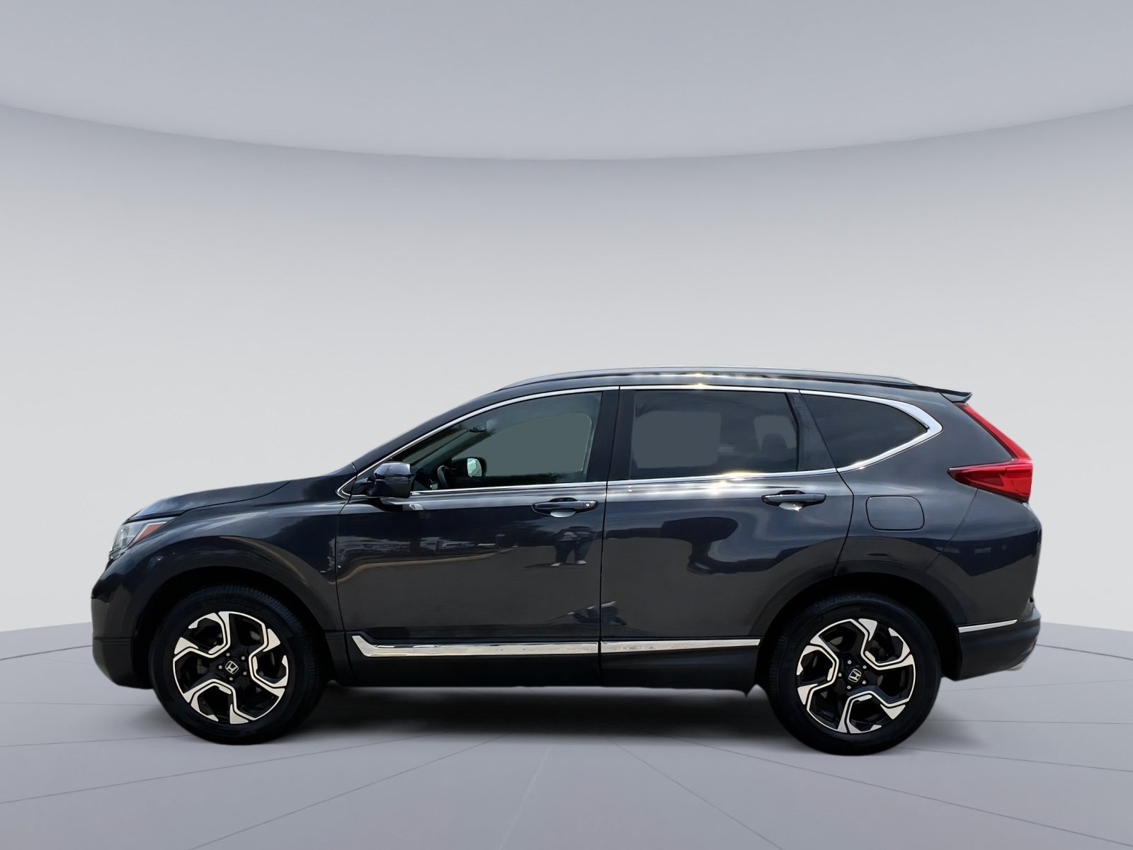 Used 2018 Honda CR-V Touring image 6